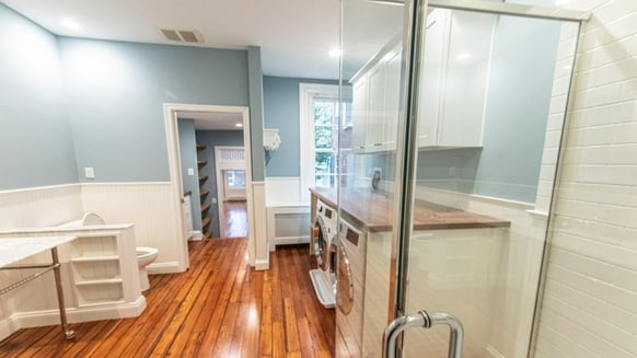 fitler-square-philadelphia-laundry-room-bathroom-combination-with -pocket-door (2)