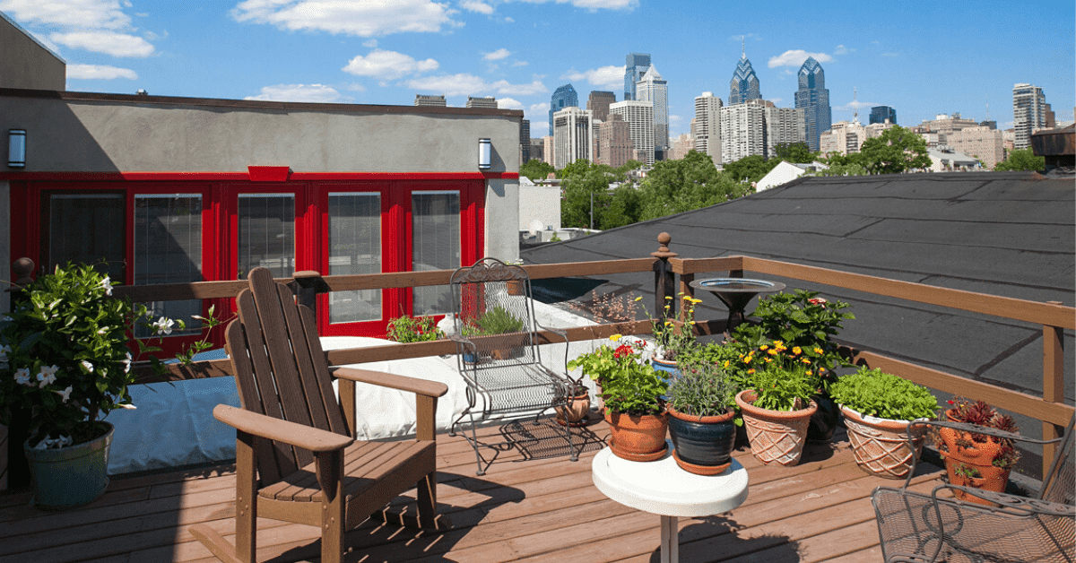 A Philadelphia Roof Deck Makeover With a View